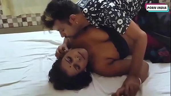 Hot Indian Beautiful Girl Gets Fucked By AC Mechanic